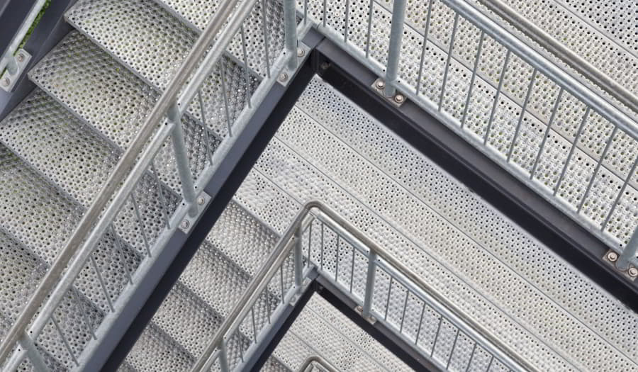 Peldaños para escaleras exterior